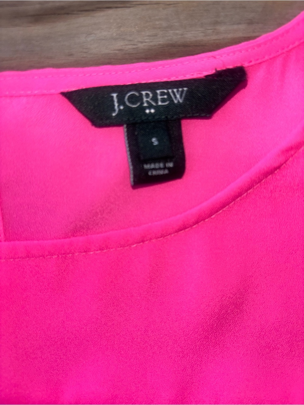 J.Crew Bright Pink Long Sleeve Blouse Size Small | Keyhole Back Work Career Top - Picture 3 of 4